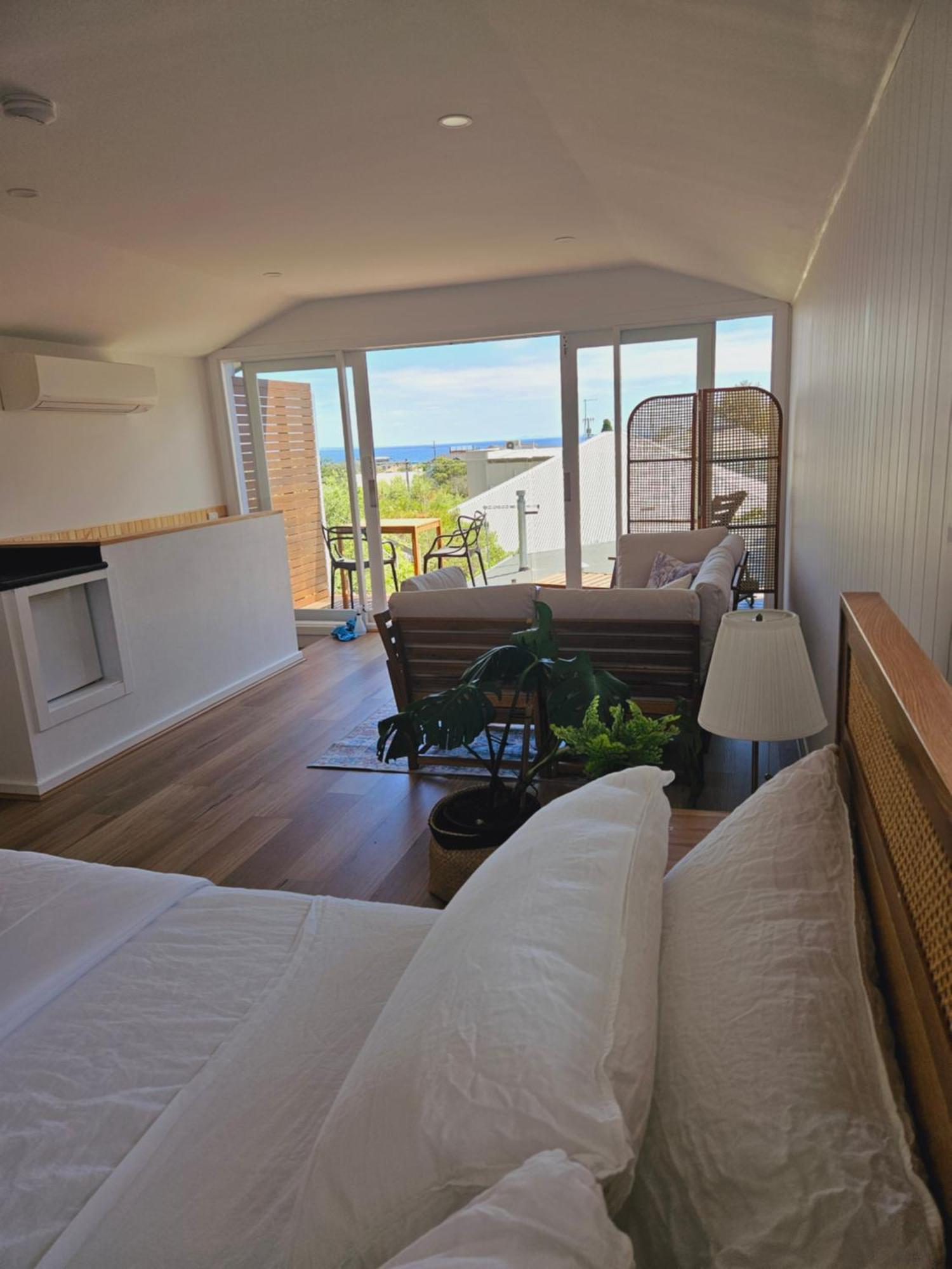 By The Seaside Hotell Mornington Eksteriør bilde